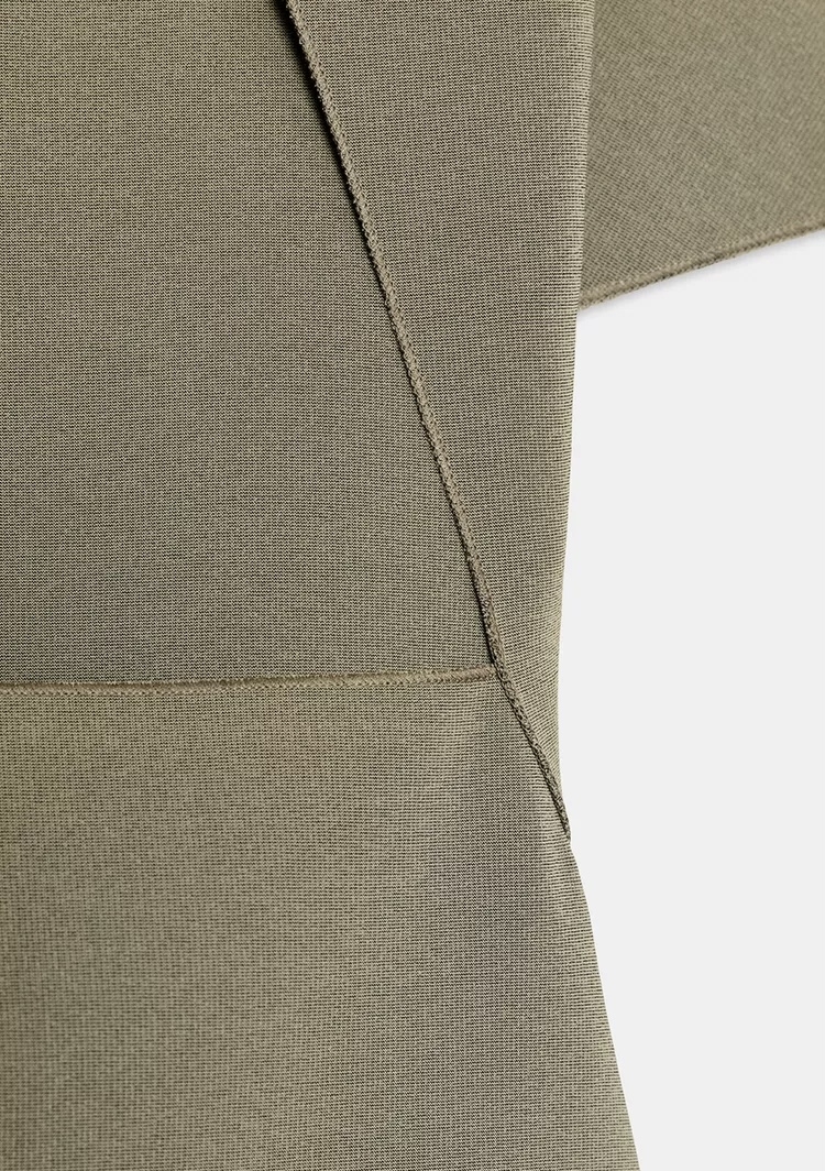  تاپ آستین کوتاه با برش در پشت برند ZARA ORIGINAL اورجینال NEW 2026 