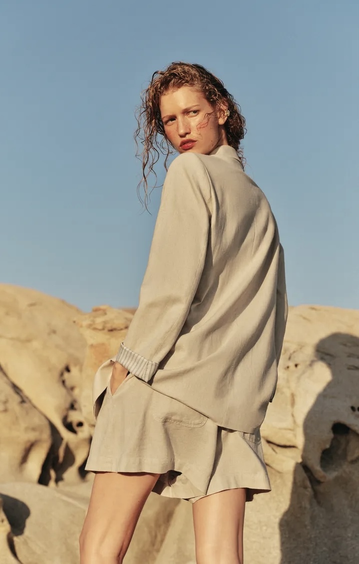  کت تک از جنس ترکیب کتان برند ZARA ORIGINAL اورجینال NEW 2026 
