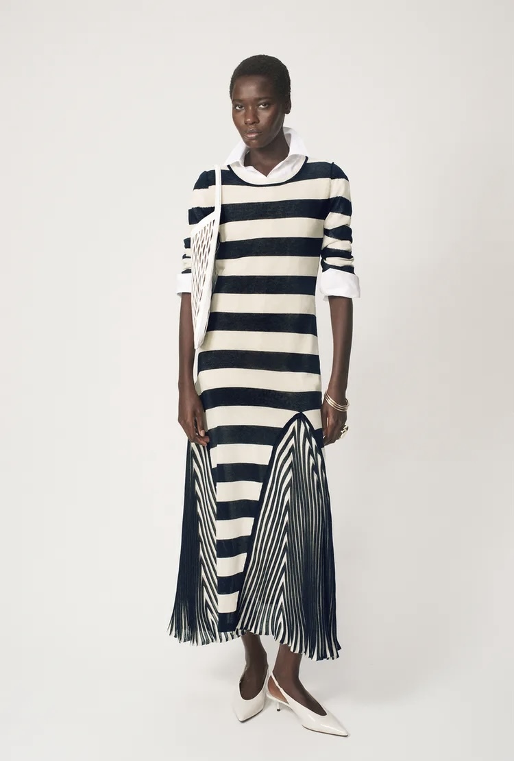 پیراهن یقه گرد با طراحی A-line و خطوط تزئینی برند ZARA ORIGINAL زارا اورجینال NEW 2026 انگلستان
