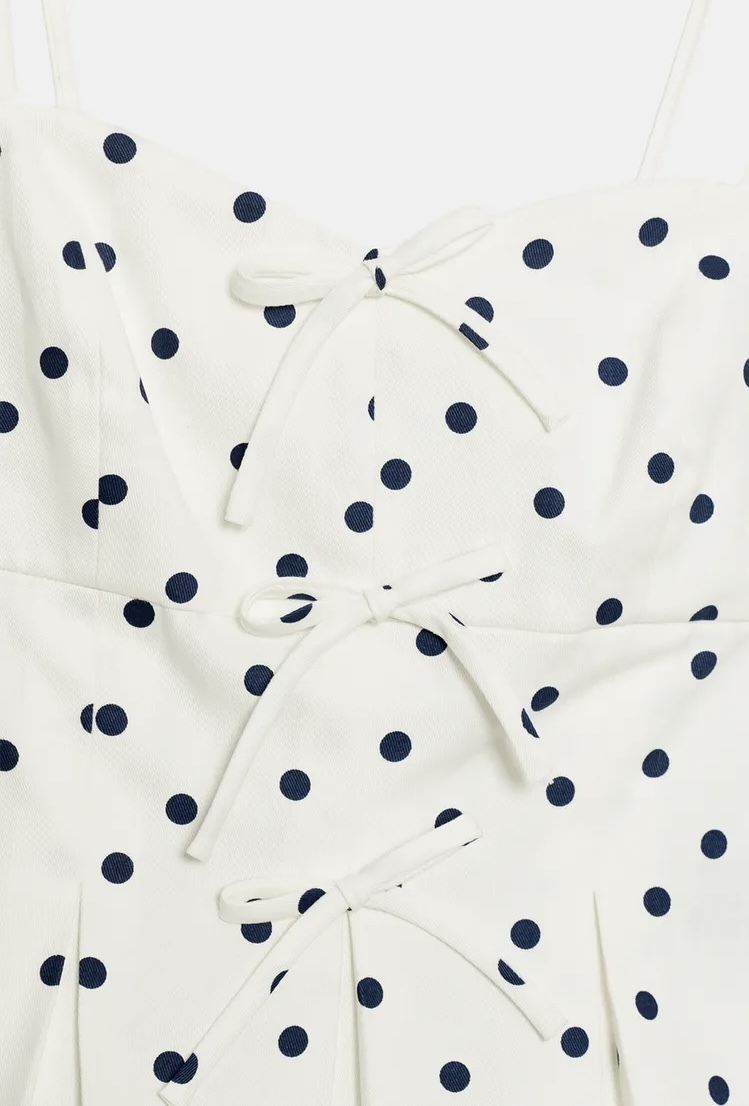 تاپ یقه قلب بند نازک