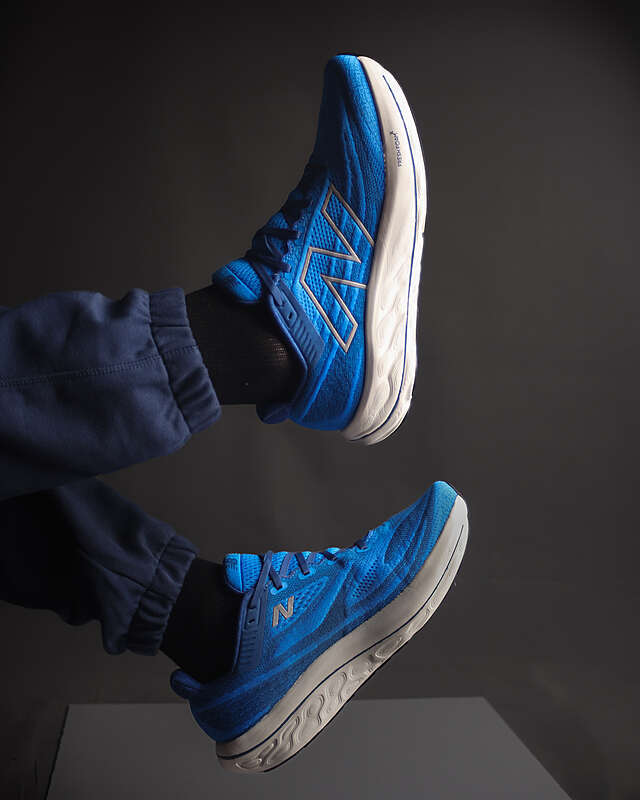  کفش مخصوص دویدن New Balance Running رانینگ نیوبالانس اورجینال کدMVNGOCB6 ORIGINAL 
