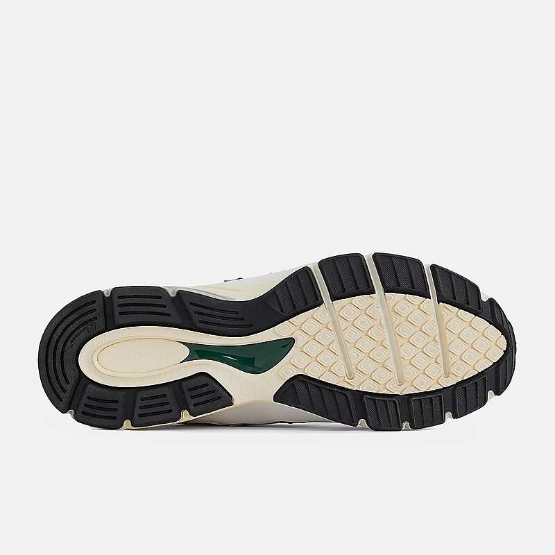  کفش پیاده روی New Balance Walking واکینگ نیوبالانس اورجینال کد U990TC4 ORIGINAL 