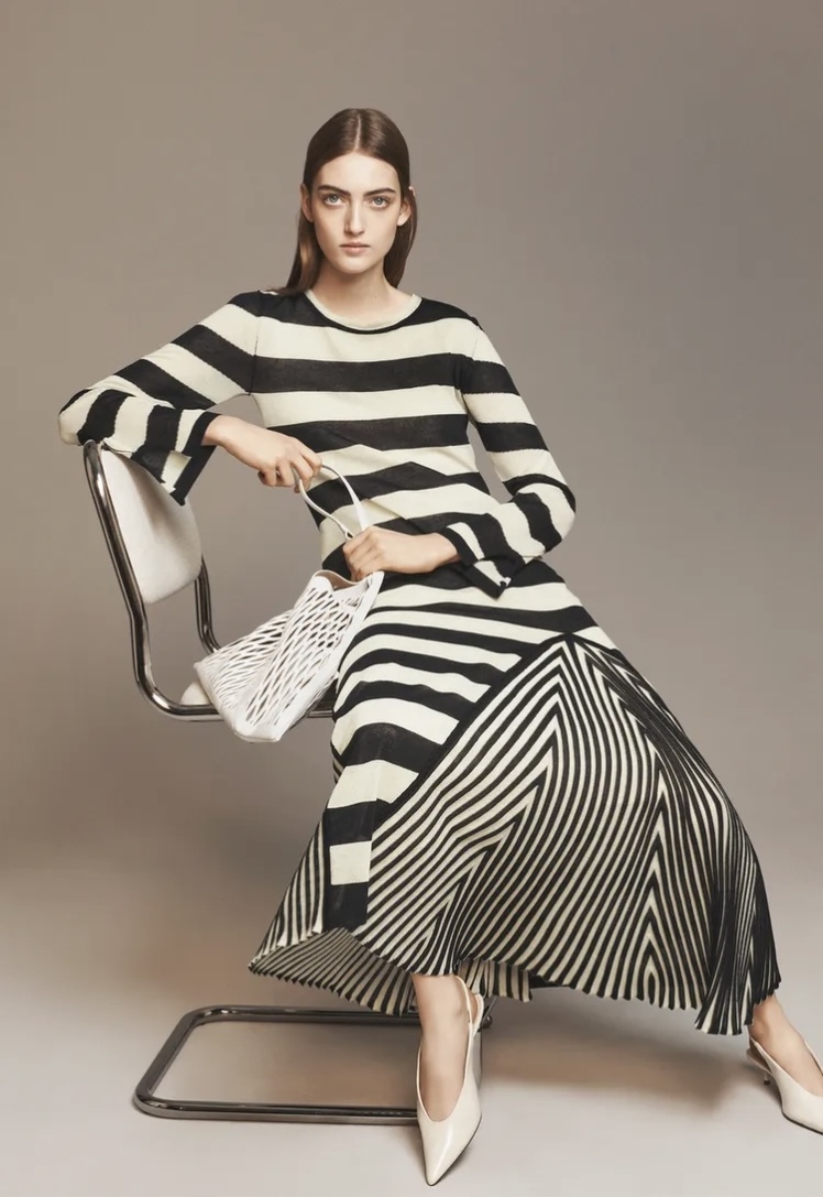 پیراهن یقه گرد با طراحی A-line و خطوط تزئینی برند ZARA ORIGINAL زارا اورجینال NEW 2026 انگلستان
