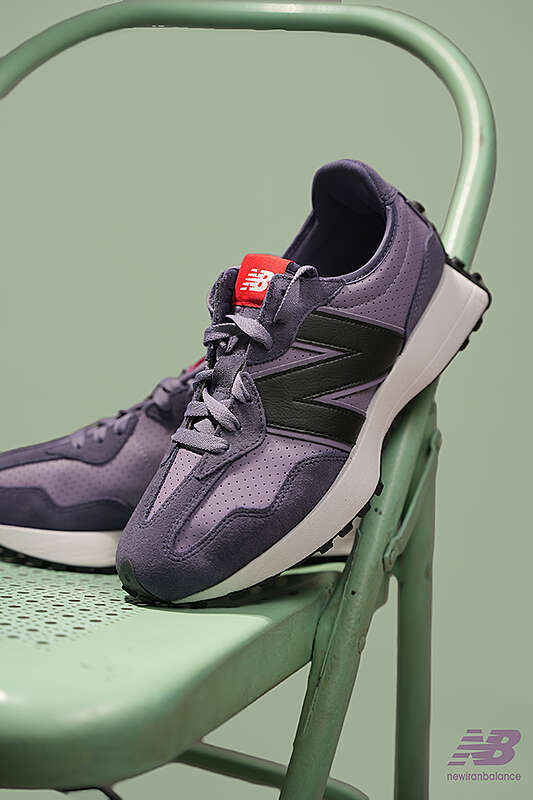  کفش پیاده روی New Balance Walking واکینگ نیوبالانس اورجینال کد U327CM ORIGINAL 