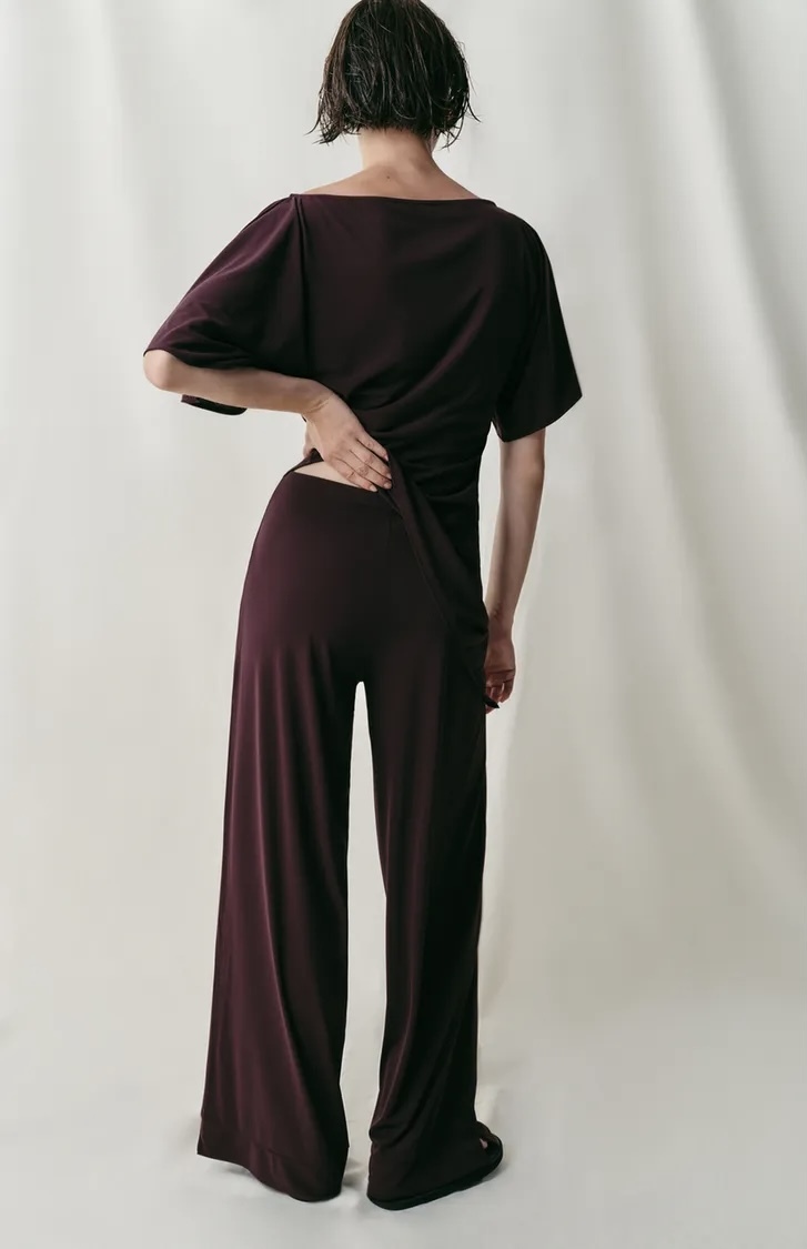 شلوار پارچه لخت و آزاد با کمر کشی برند ZARA ORIGINAL زارا اورجینال NEW 2026 انگلستان 